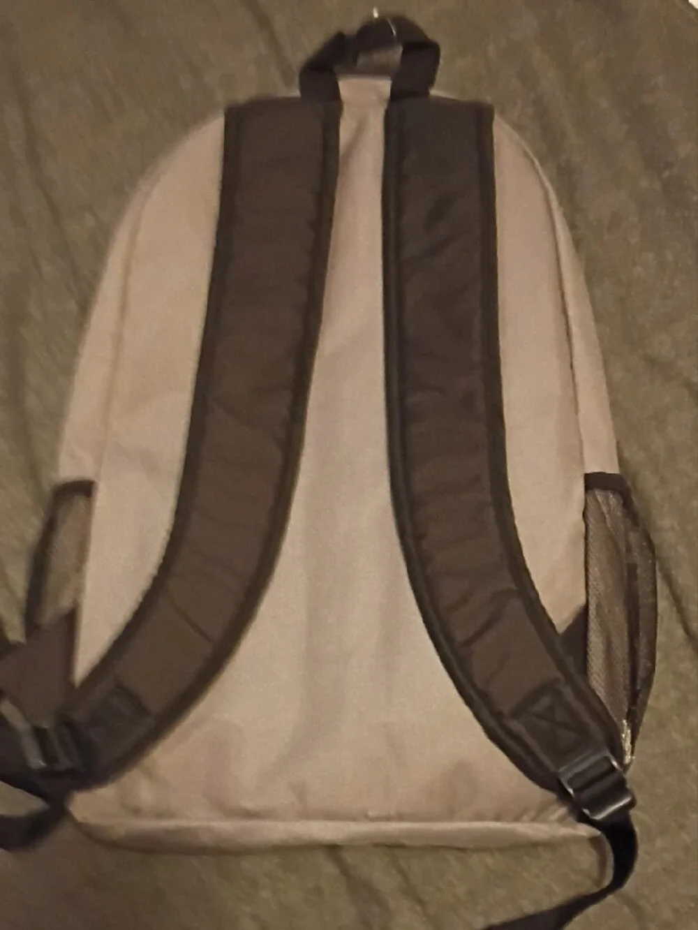 Men’s Gray Everyday Backpack with Front Bungee Cord
